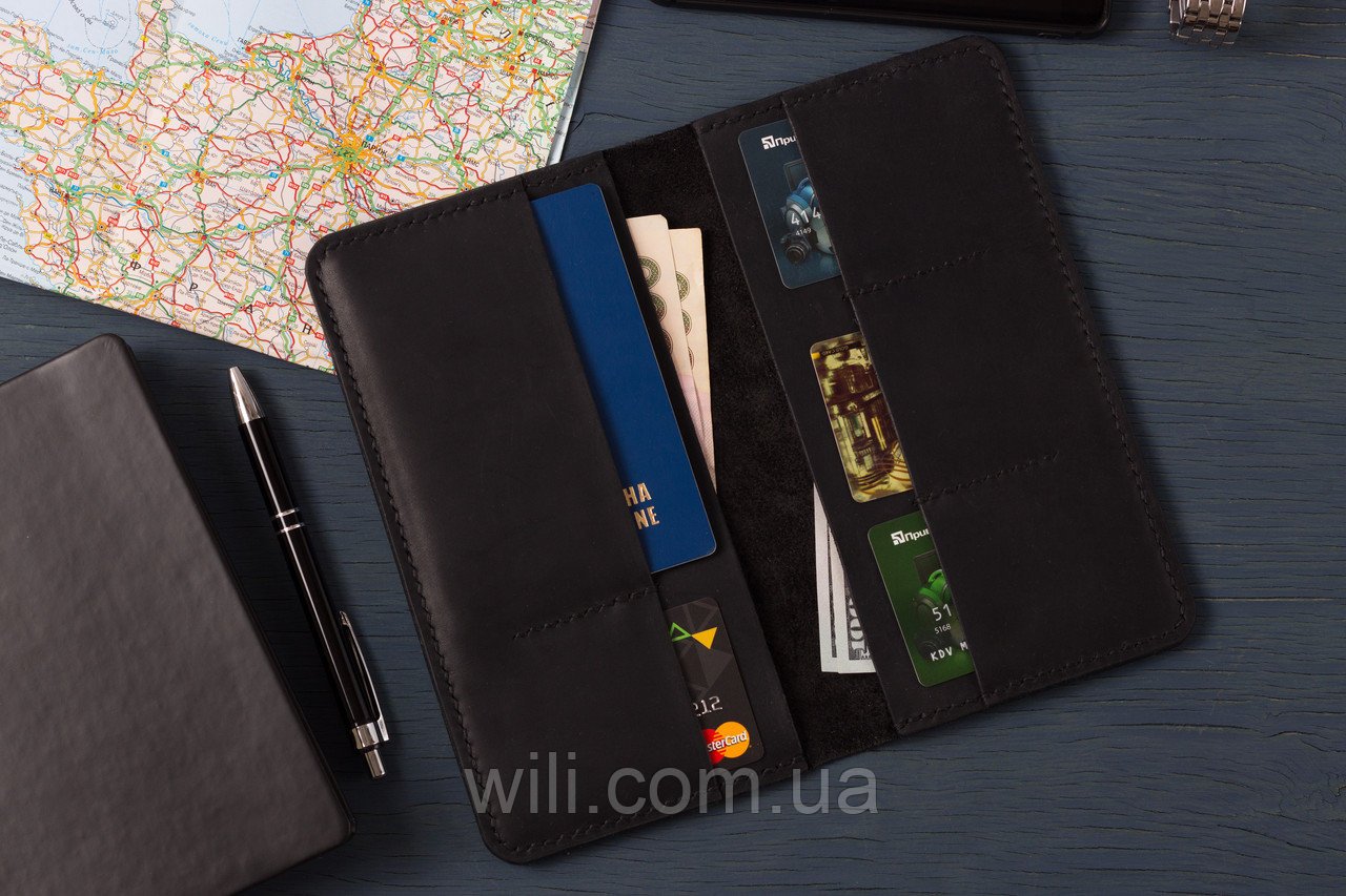 Кожаный кошелек для путешествий и водителей "Traveller"