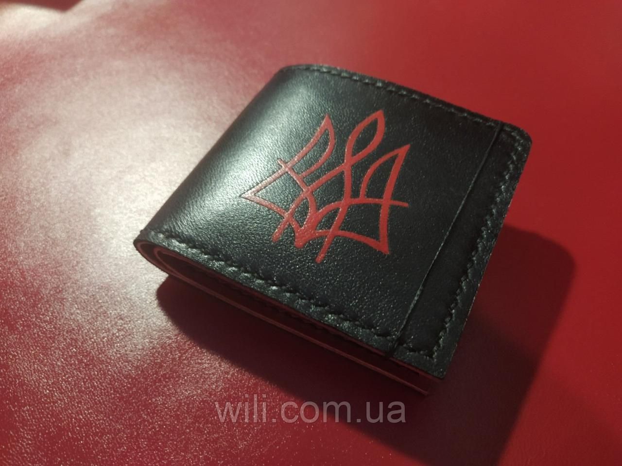 Мужской классический кошелек "Red&Black" с ручной росписью.