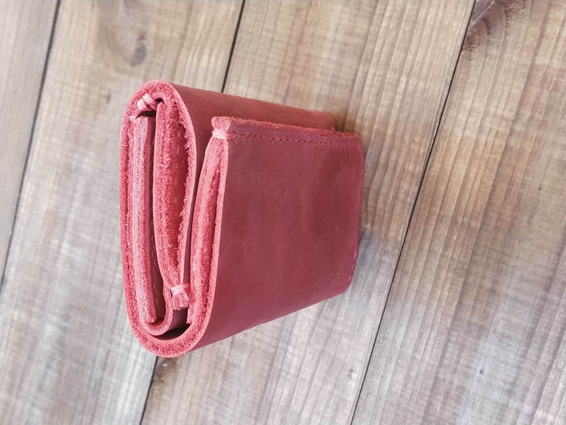 Красный кошелек с натуральной кожи "Mono Red"