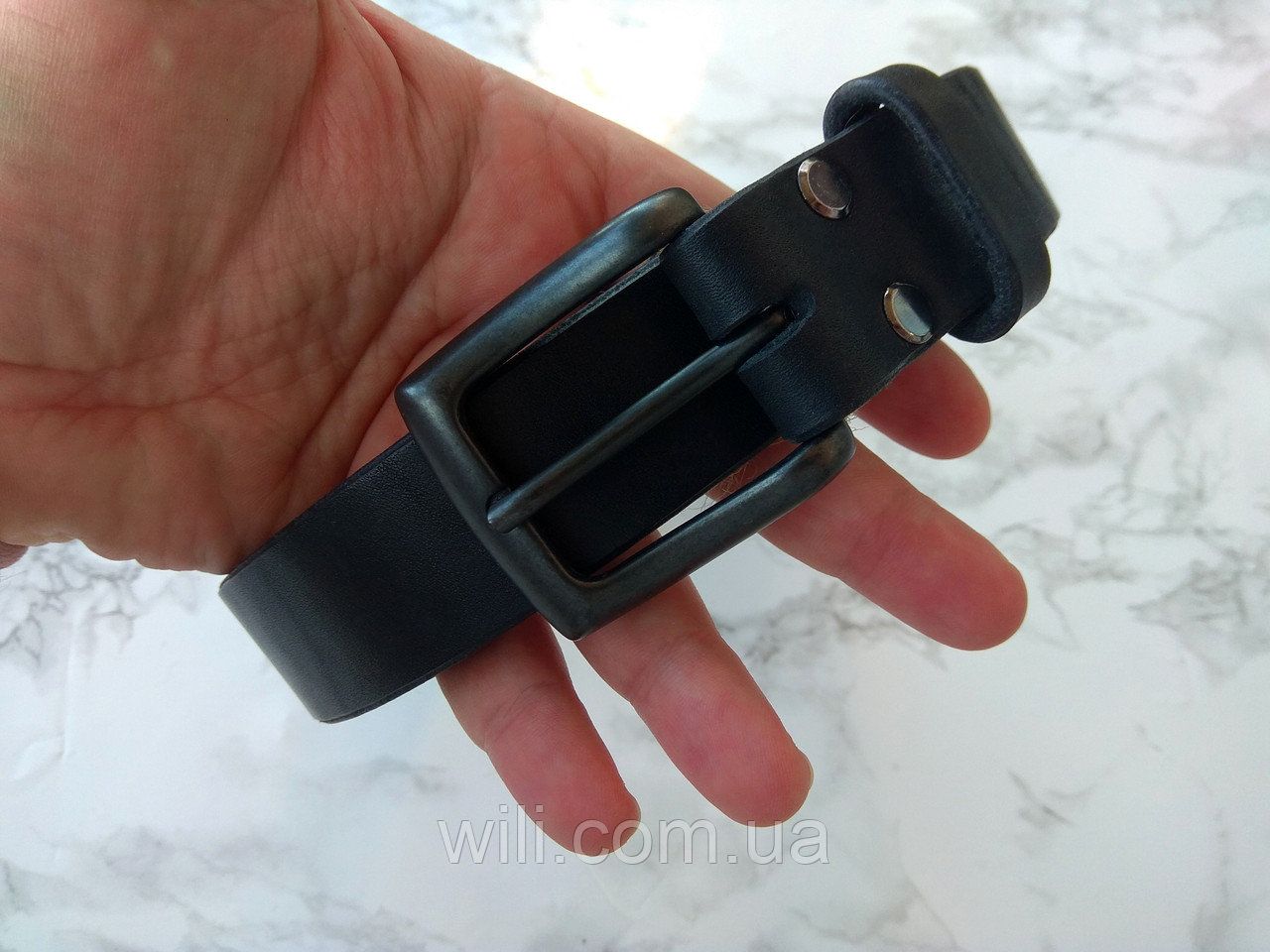 Шкіряний ремінь ручної роботи, колір чорний (30 мм)