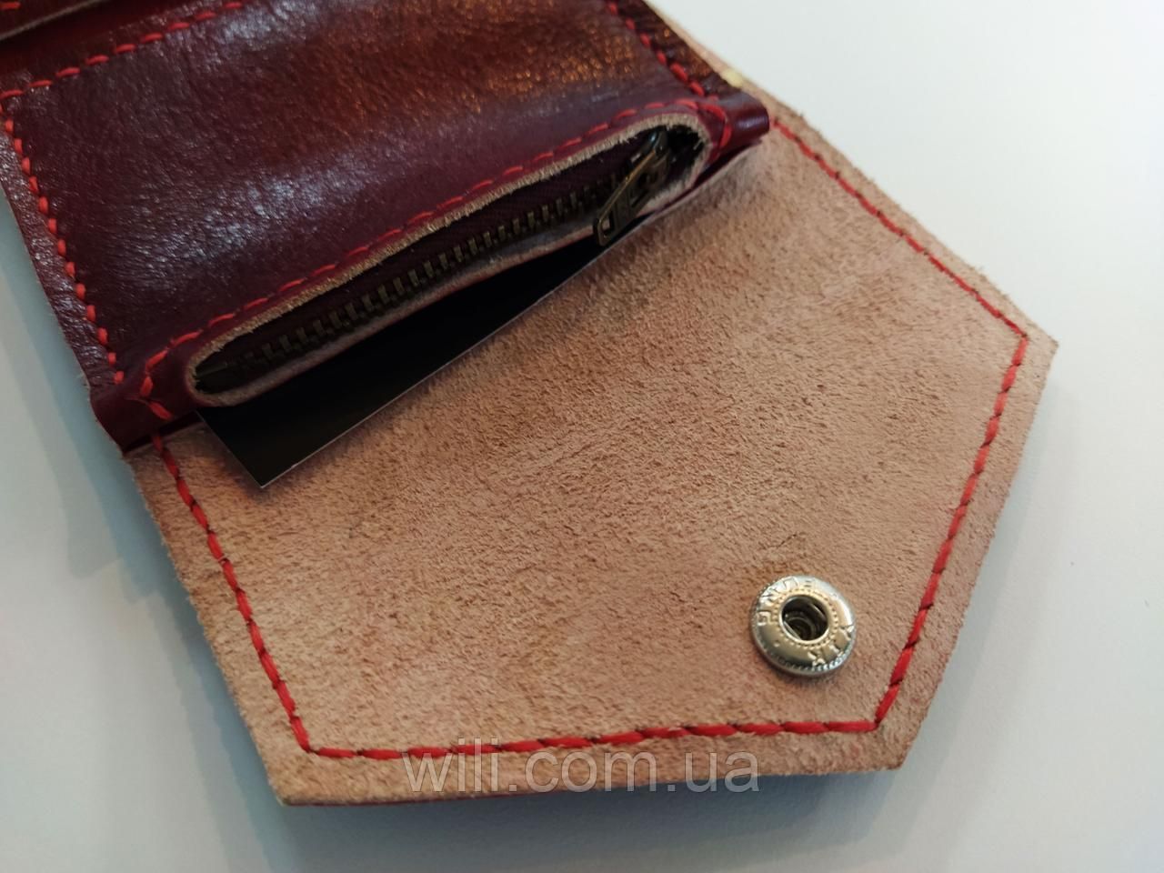 Маленький шкіряний гаманець ручної роботи "Міс Конгеніальність"