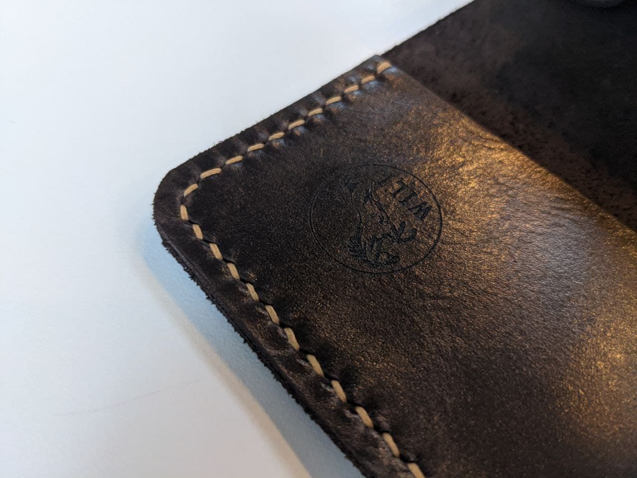 Жіночий шкіряний гаманець "Королівська класика"
